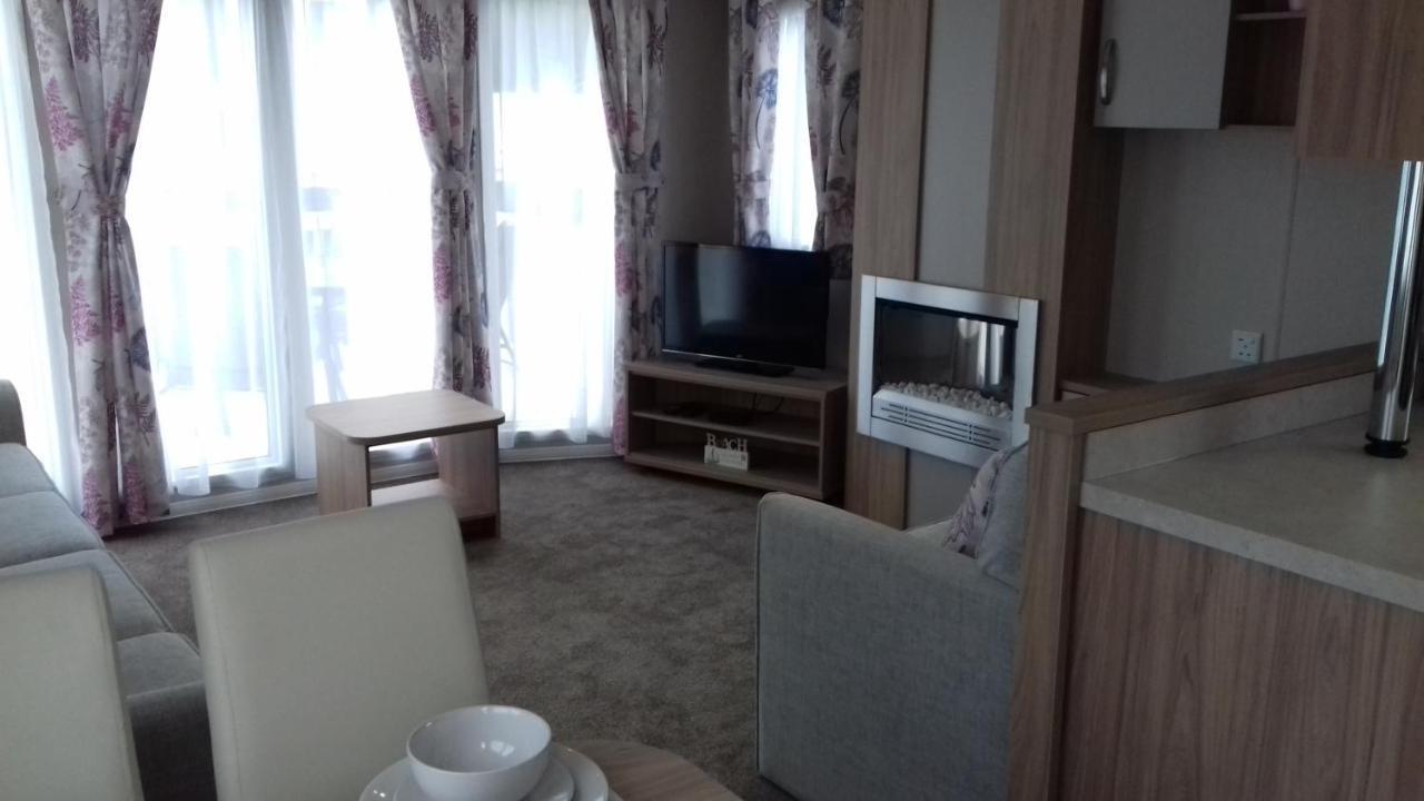 Porth Retreat At Newquay Bay Resort Екстериор снимка